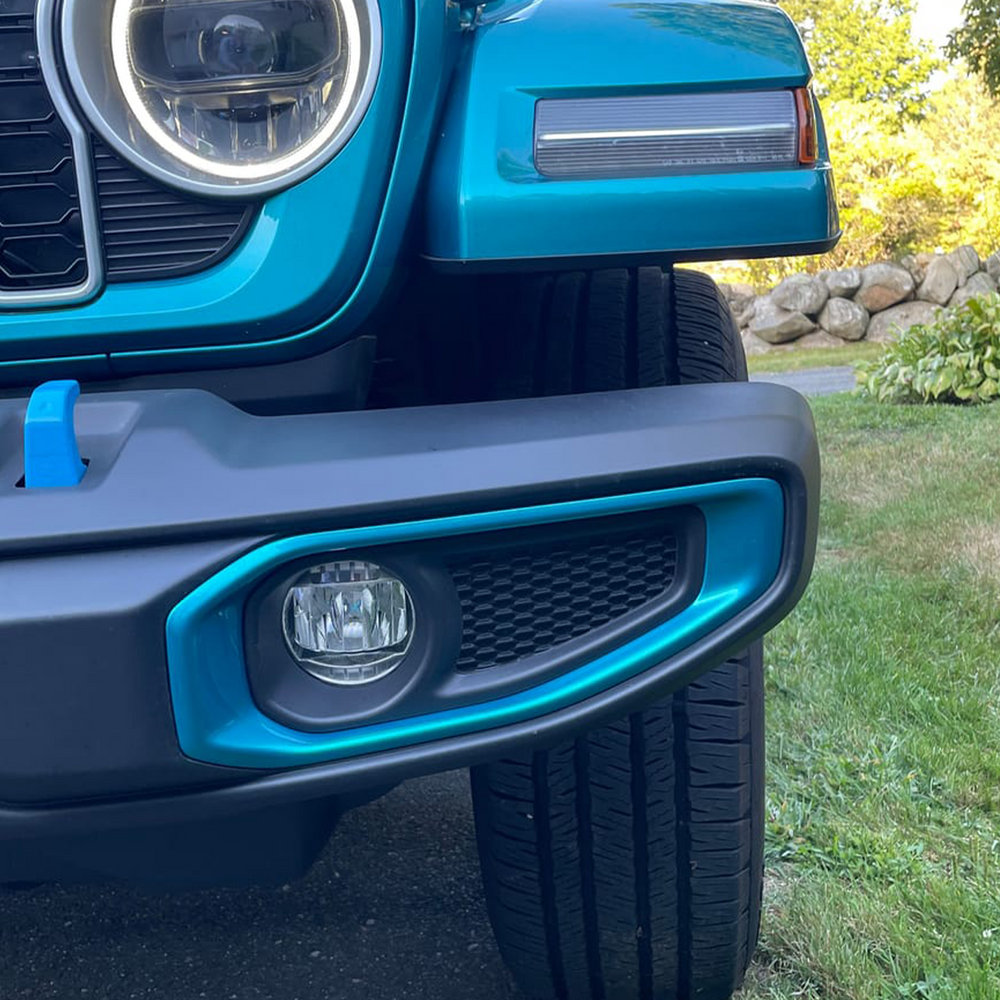 Bikini Pearl OEM Painted Jeep Fog Trim in Gloss Finish