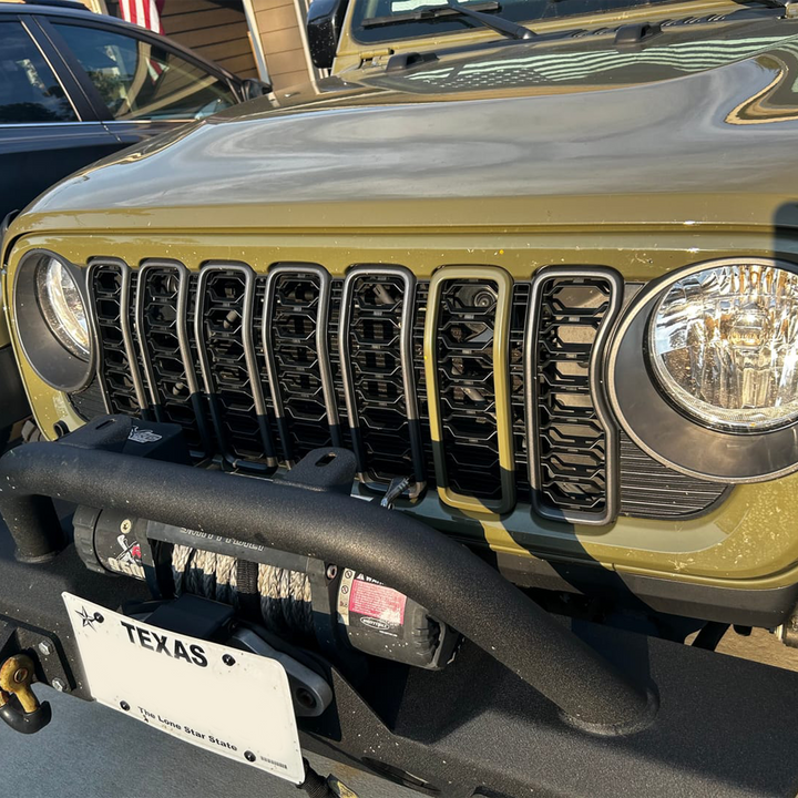 Close-up of a single aftermarket trim slot color-matched in "41" OEM color