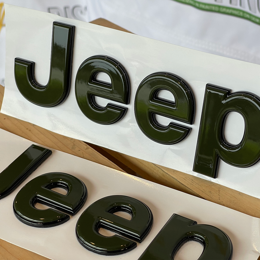Distinction® Painted "JEEP" Nameplate Emblems JL/JT/JK